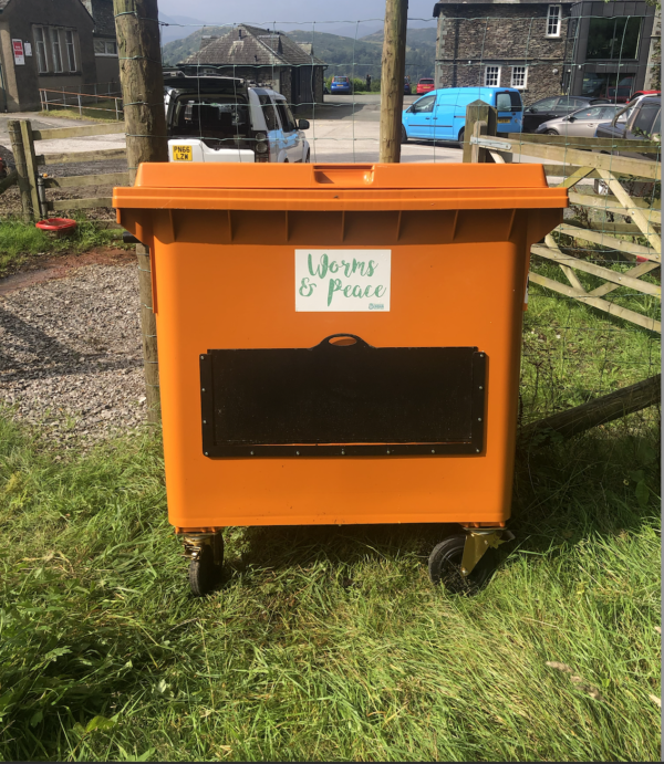 Industrial Wheelie Bin Worm Farm DIY Kit